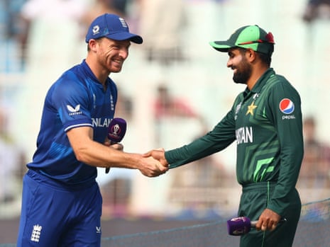 England’s Jos Buttler and Pakistan’s Babar Azam shake hands at the coin toss, which Buttler won and elected to bat,
