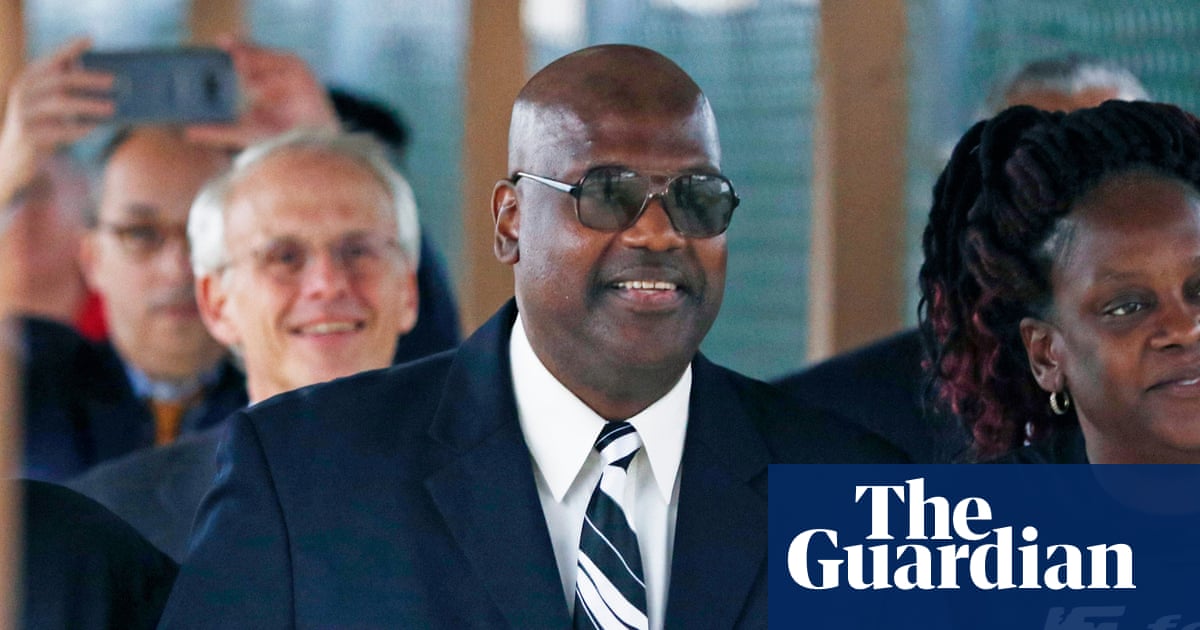 Curtis Flowers, US man wrongfully imprisoned for 22 years, dies aged 56