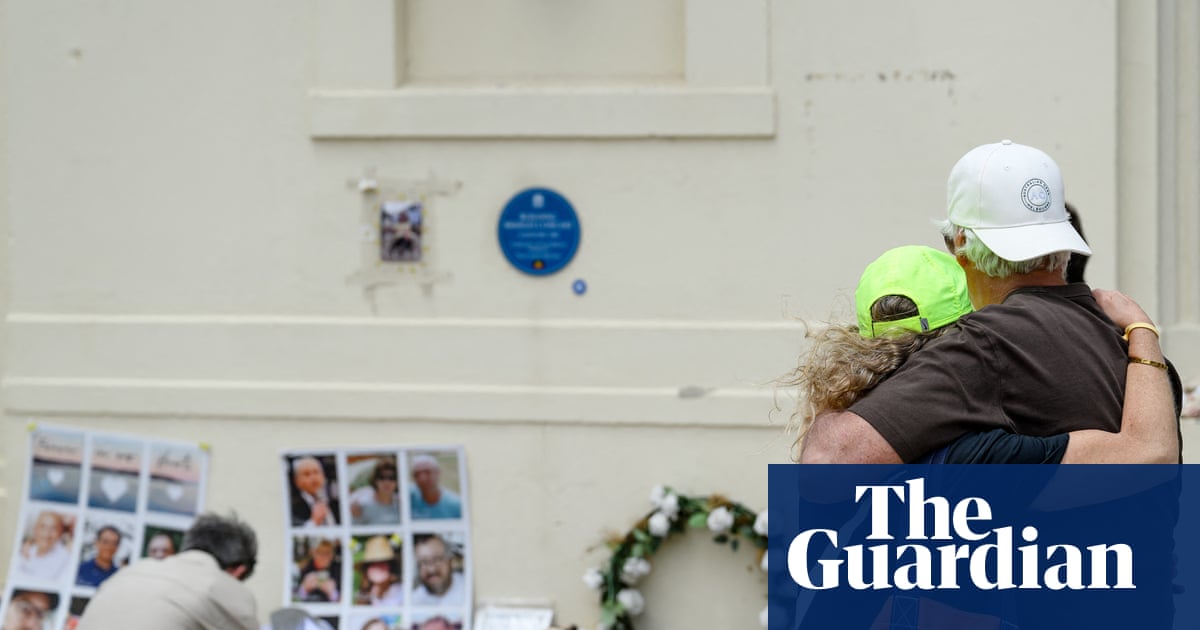 Prayers, vigils and mitzvahs on the national day of mourning for Bondi beach terror attack victims – in pictures