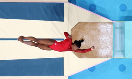 Simone Biles wins seventh Olympic gold medal in stunning vault final |  Paris Olympic Games 2024 | The Guardian