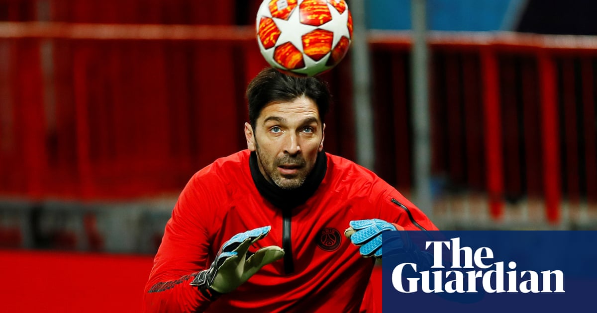 Psgs Gianluigi Buffon Takes Turn To Try To Fill The Only