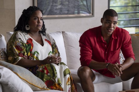 Belinda (Natasha Rothwell) and Zion (Nicholas Duvernay)