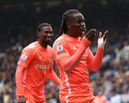 Brandon Thomas-Asante celebrates Coventry’s second goal
