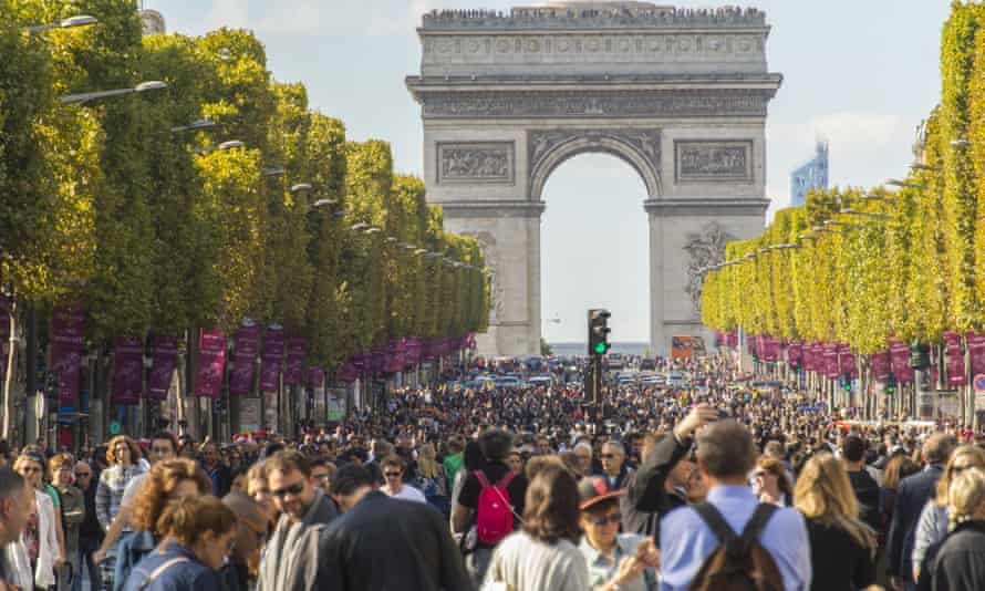 Paris S First Attempt At Car Free Day Brings Big Drop In Air And Noise Pollution Paris The Guardian Paris Car Free Day 2022