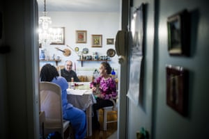 In the US, nine out of 10 home care workers are women and 25% are African American.