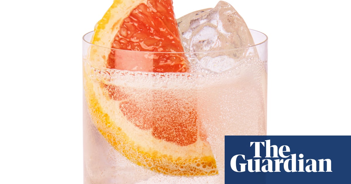 Cocktail of the week: Cav's grapefruit ranch water recipe