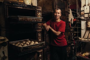 Wong Siu-ping, baker