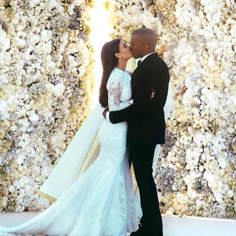 Kim Kardashian and Kanye West's first kiss as a married couple