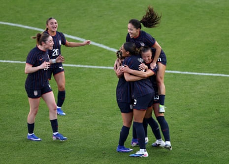 USWNT opens 2026 with a 6–0 friendly rout of Paraguay as new faces shine and Rodman returns