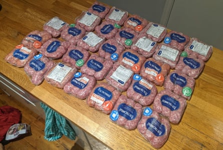 'I got over £10,000 worth of food for free': Diver makes the most of discarded groceries | To save money 4 Food from Tim Barratt's bin diving.