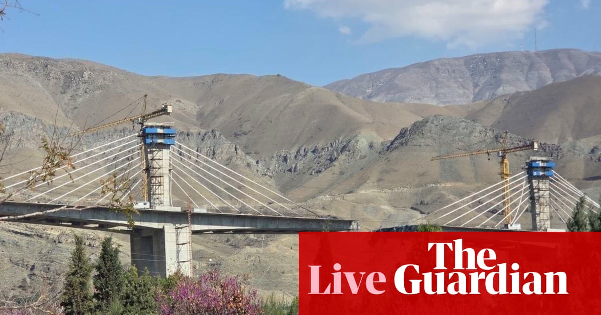 Middle East crisis live: Trump urges Iran to make deal after bridge strike