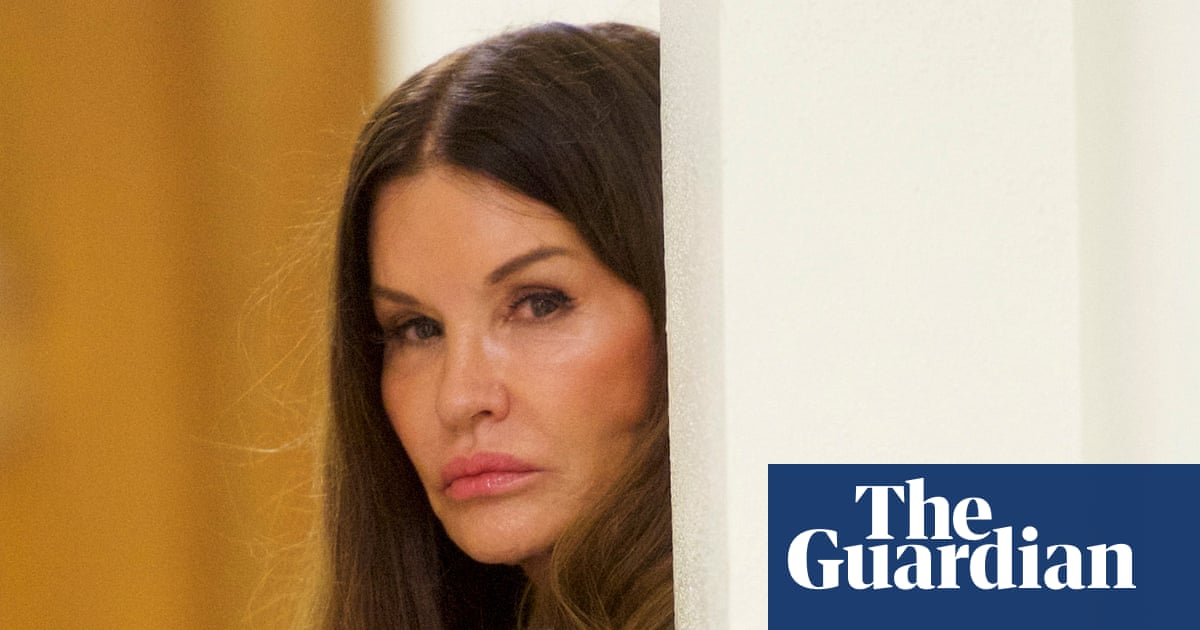 Janice Dickinson Tells Court Bill Cosby Raped Her After Drug Left