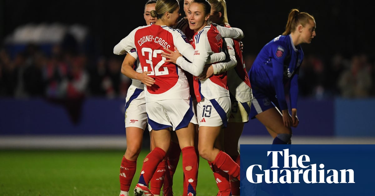 Women's players face stark pay divide with average salary less than $11,000, Fifa reports