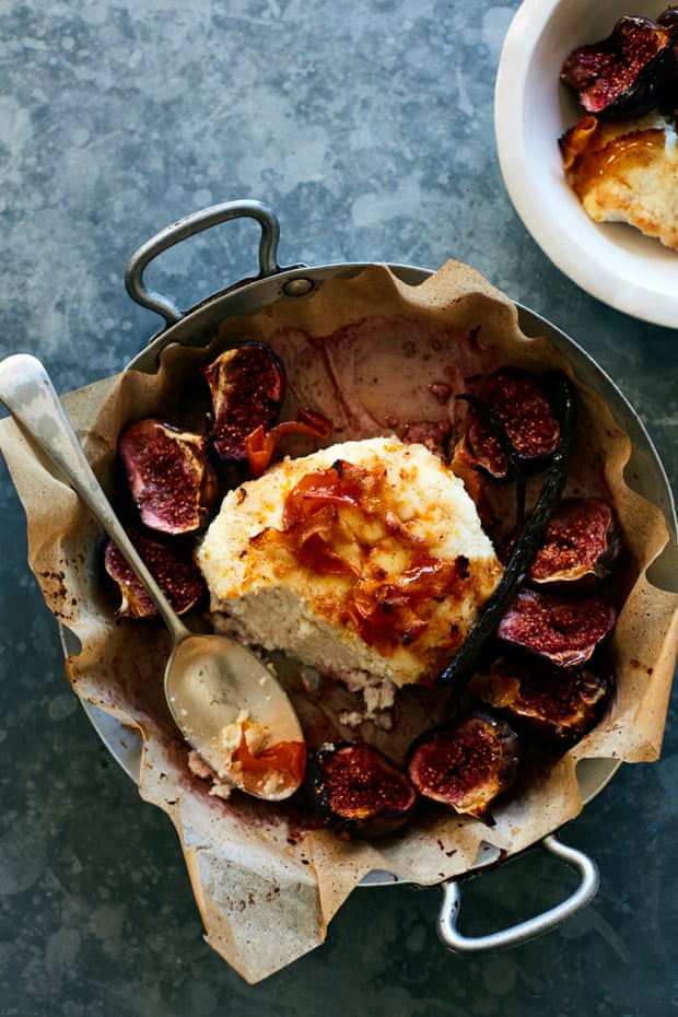 Honey ricotta with baked figs
