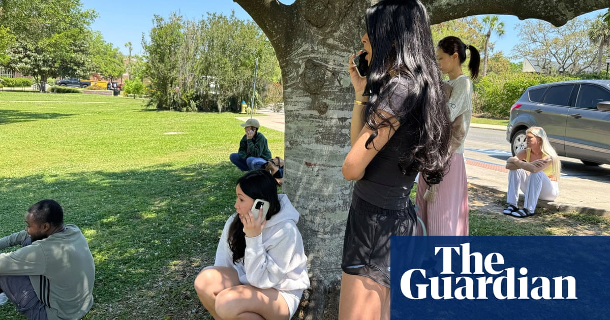 Casualties rushed to hospital after Florida university shooting