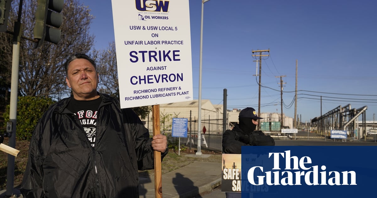 Hundreds of Chevron workers at California refinery go on strike