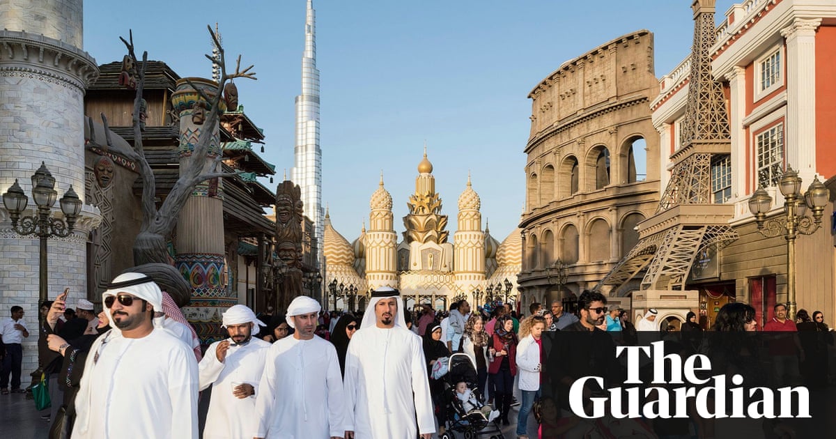 How The Wealthy Live Dubai S Rich Set In Pictures