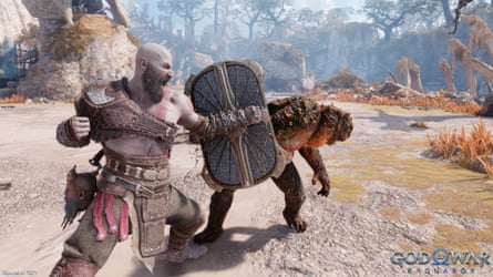 Christopher Judge plays Kratos, here fighting, in God of War: Ragnarök.