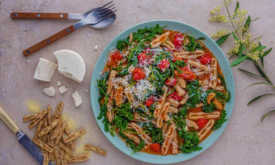 'APugliese classic' : cavatelli, tomates cerises et roquette.