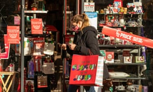Periode pra-Natal tidak terlalu buruk untuk toko-toko di Inggris, tetapi lebih buruk diperkirakan pada bulan Januari.