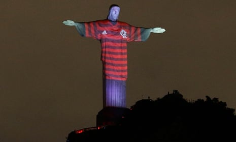 Speaking of spectacles, over in Rio de Janeiro, Christ the Redeemer is lit up with Flamengo colours.