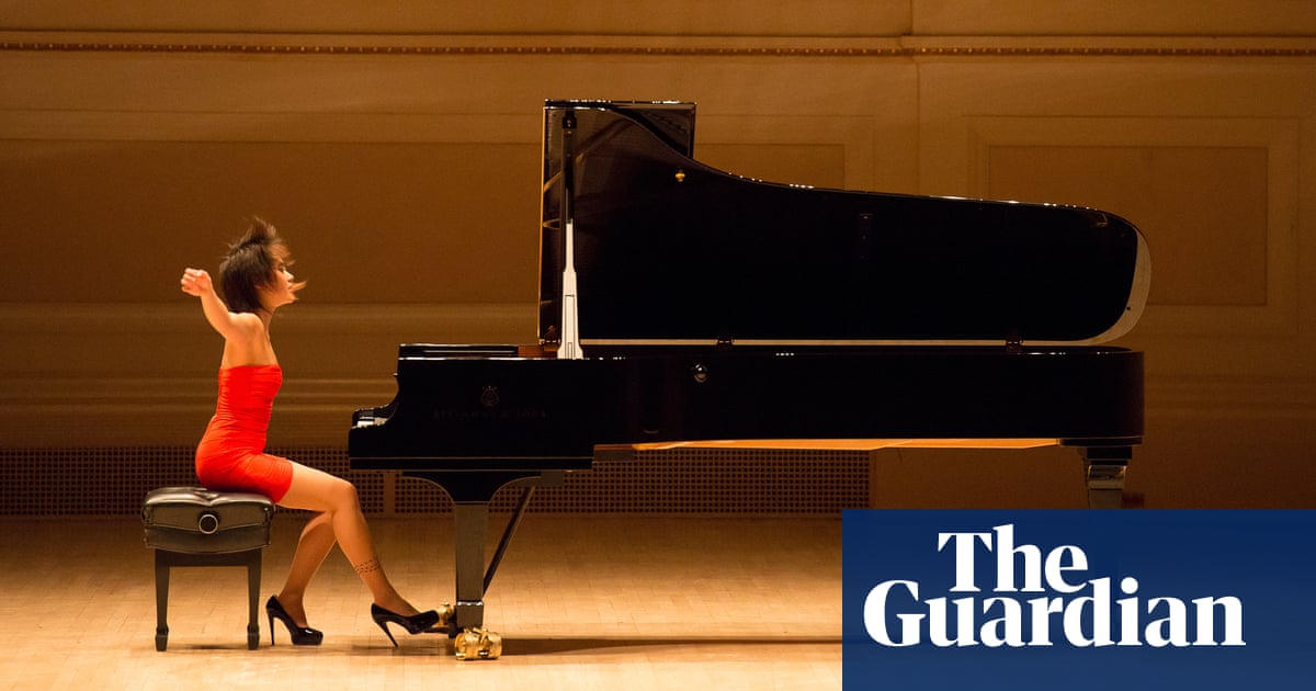 Fashion, fabrics and fishtails – why we need to talk about what female classical performers wear