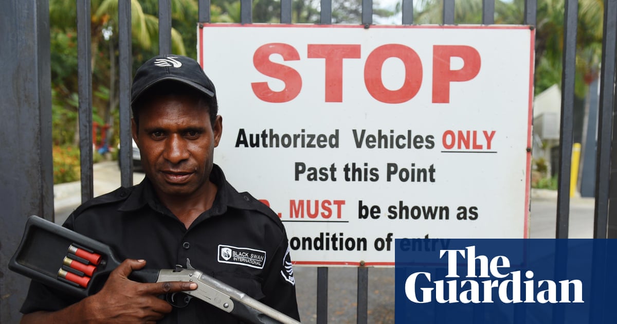 Papua New Guinea offers cash for guns as amnesty opens to combat escalating tribal violence