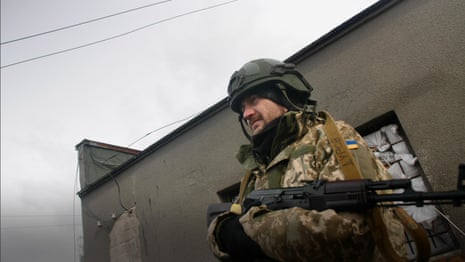 Waiting for the enemy: inside Ukraine's reserve army preparing to defend Kyiv  – video