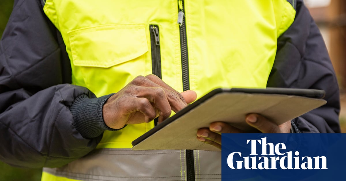 Black security manager called slave' by white colleague in London awarded 361,000