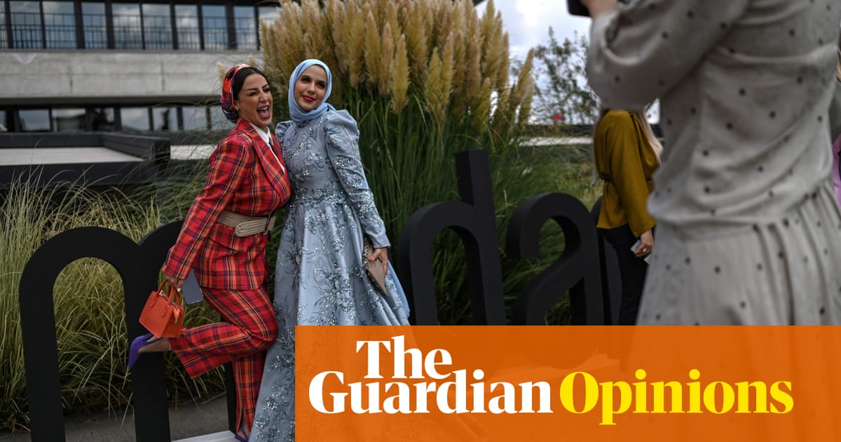 I proudly wear a hijab. Forget the stereotypes – it’s a sign of style and strength | Rabina Khan