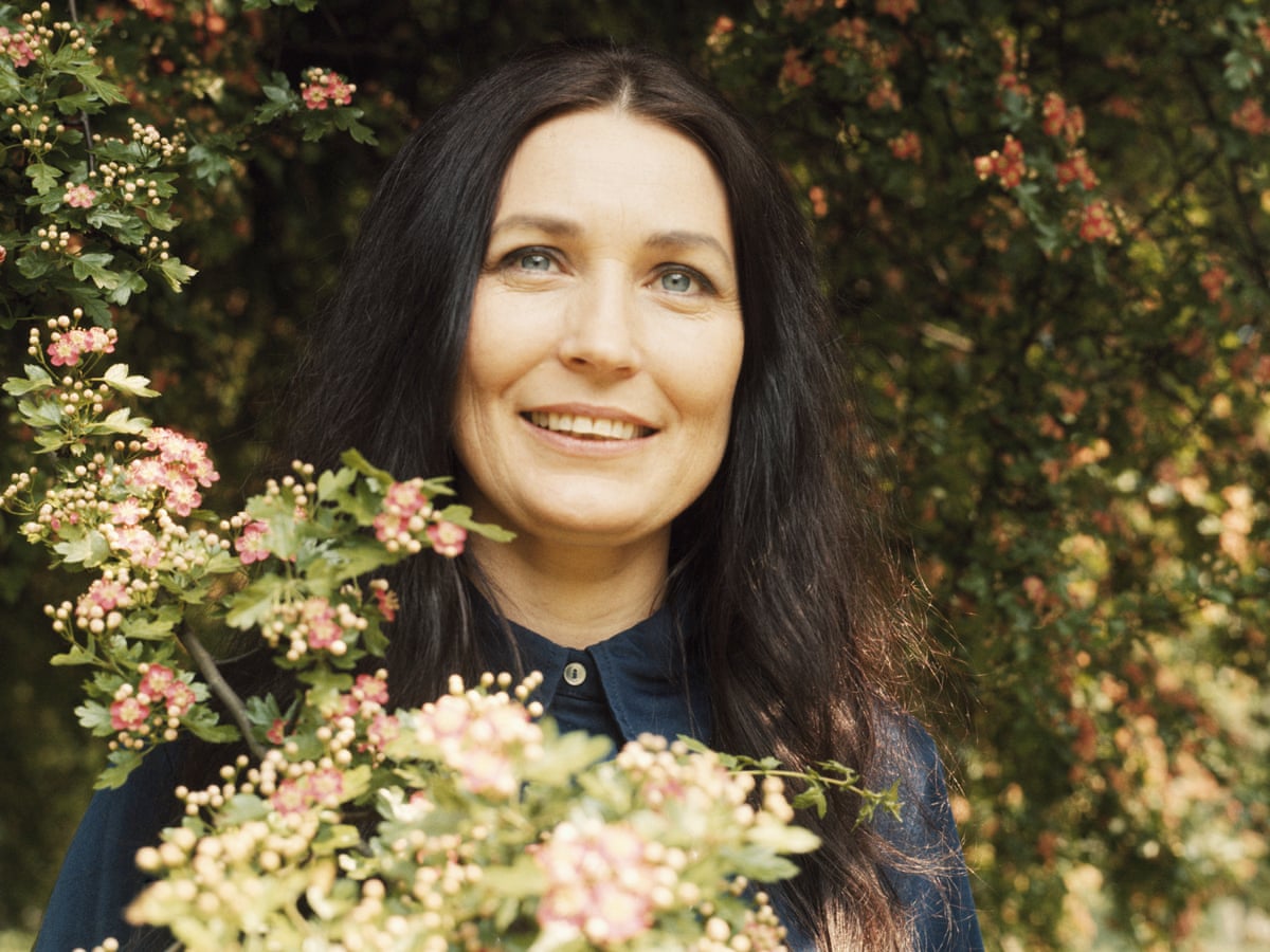 Loretta Lynn chronicled women's lives, from the new freedoms to defiant songs of survival | Loretta Lynn | The Guardian