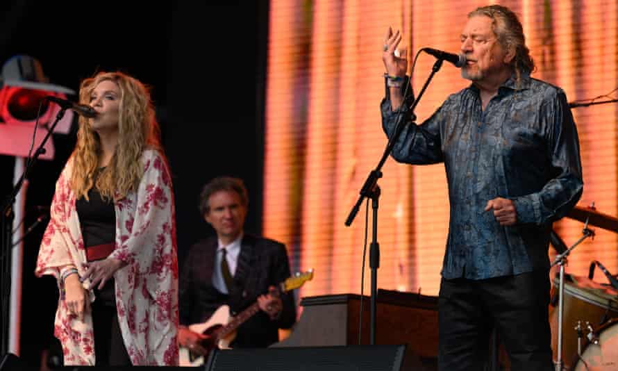Alison Kraus and Robert Plant perform on the Pyramid Stage