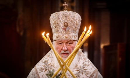 Le patriarche de Moscou et de toute la Russie Kirill assiste à un service de Noël à la cathédrale du Christ Sauveur à Moscou, Russie, 06 janvier 2023.