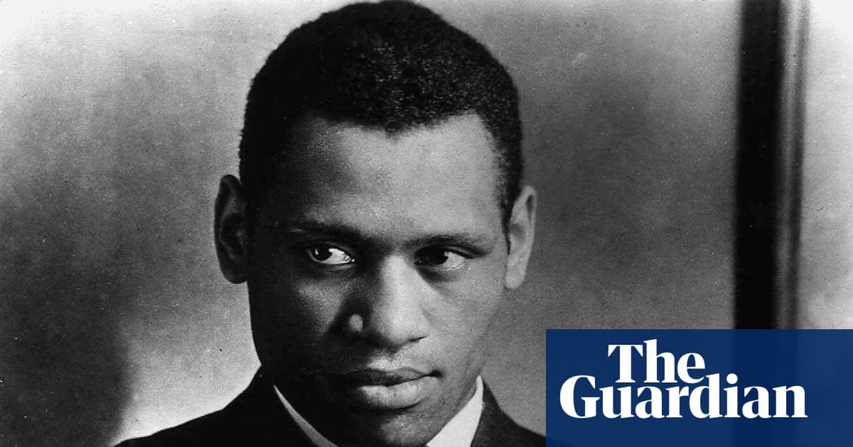 Paul Robeson: Hollywood Star, Blacklist, and the Fight for Justice Paul Robeson: Hollywood Star, Blacklist, and the Fight for Justice
