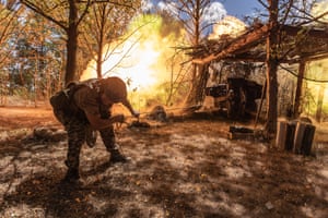 A soldier fiers a weapon