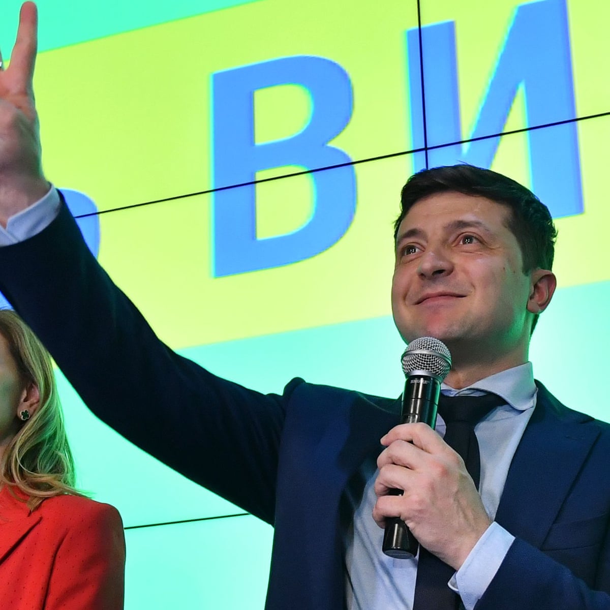 Ukraine Elections Tv Comic Favourite To Win In Presidential Runoff World News The Guardian