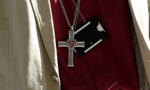 A member of the C of E clergy
