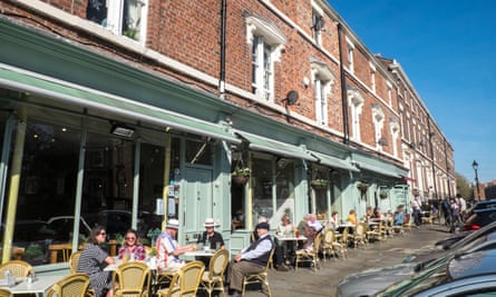 The Quarter,Italian,restaurant,cafe,food,seating,outside,Falkner Street,Liverpool,Merseyside,city,England,British,GB,UK,Great Britain,Britain,Europe,TRWD4G The Quarter,Italian,restaurant,cafe,food,seating,outside,Falkner Street,Liverpool,Merseyside,city,England,British,GB,UK,Great Britain,Britain,Europe,
