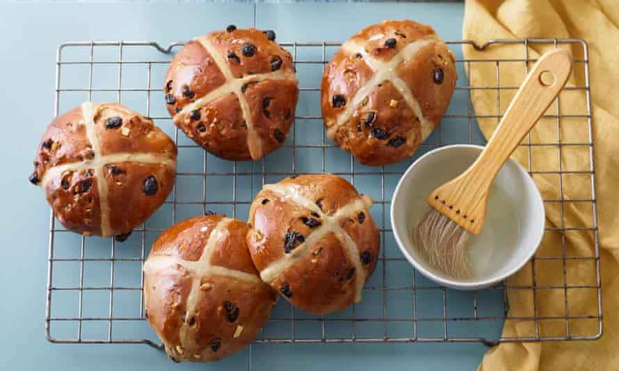 Hot cross buns by Justin Gellatly.