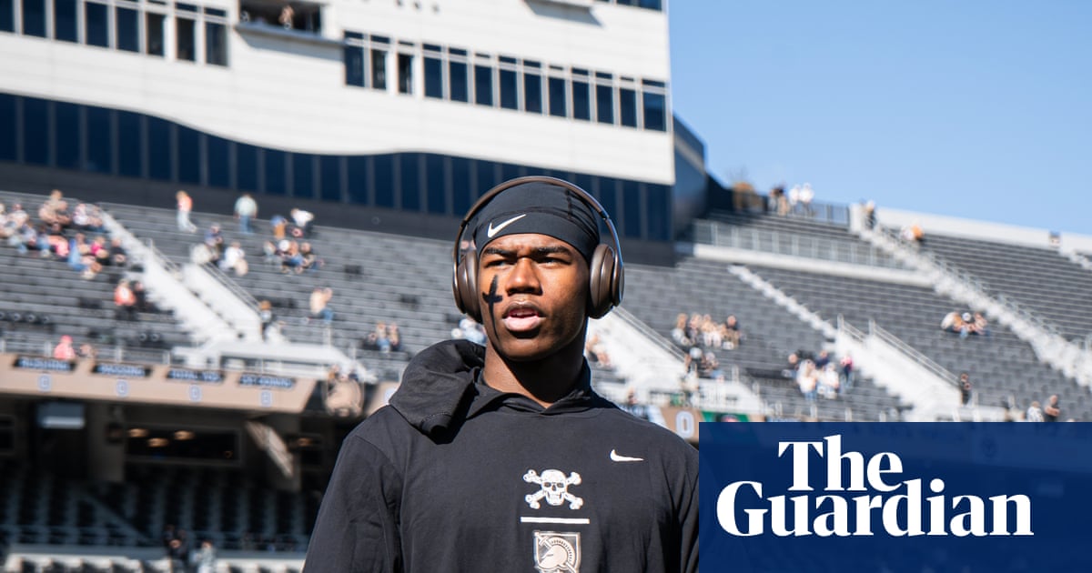 US army academy football player saves man from crashed car in heroic' move