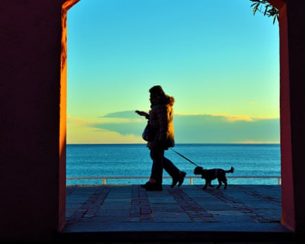 Sunset walkies in Albissola.