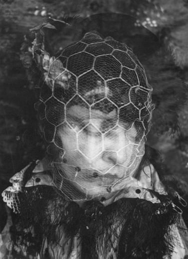 Gertrud Arndt, Mask Photo No 16, 1930