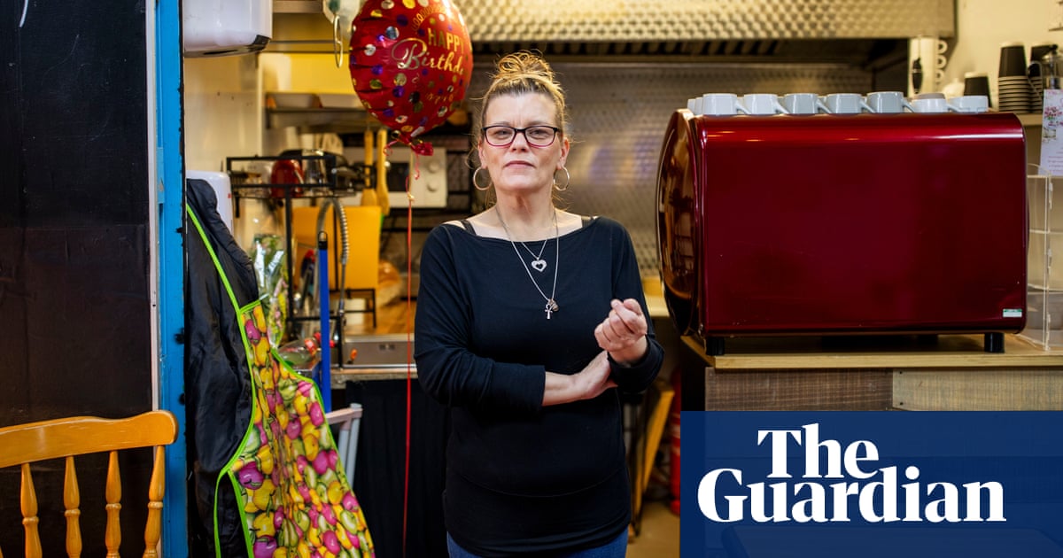 ‘He’s loved around here’: Islington voters’ 40-year connection to Jeremy Corbyn ‘He’s loved around here’: Islington voters’ 40-year connection to Jeremy Corbyn