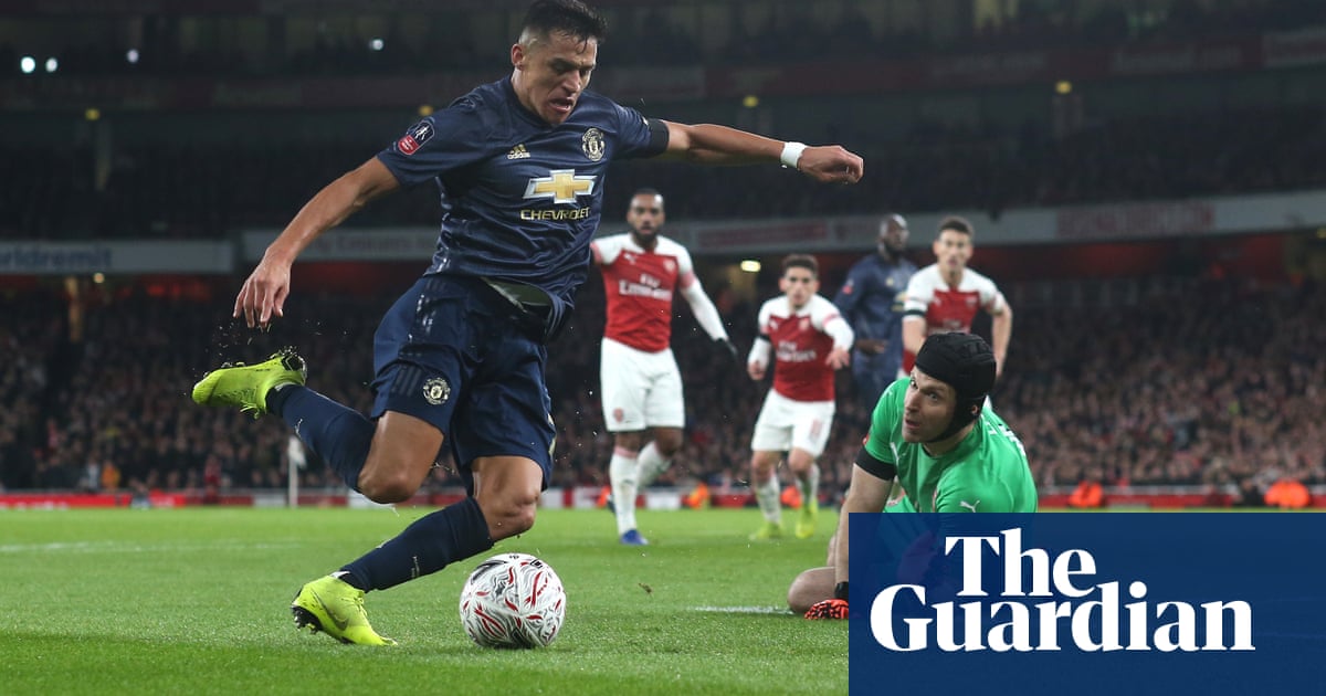 Ole Gunnar Solskjaer expects Alexis Sánchez to play ‘a lot of games’ once fit