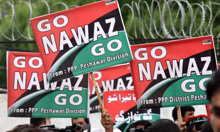 Protesters celebrate ousting of Nawaz Sharif, Pakistan’s prime minister