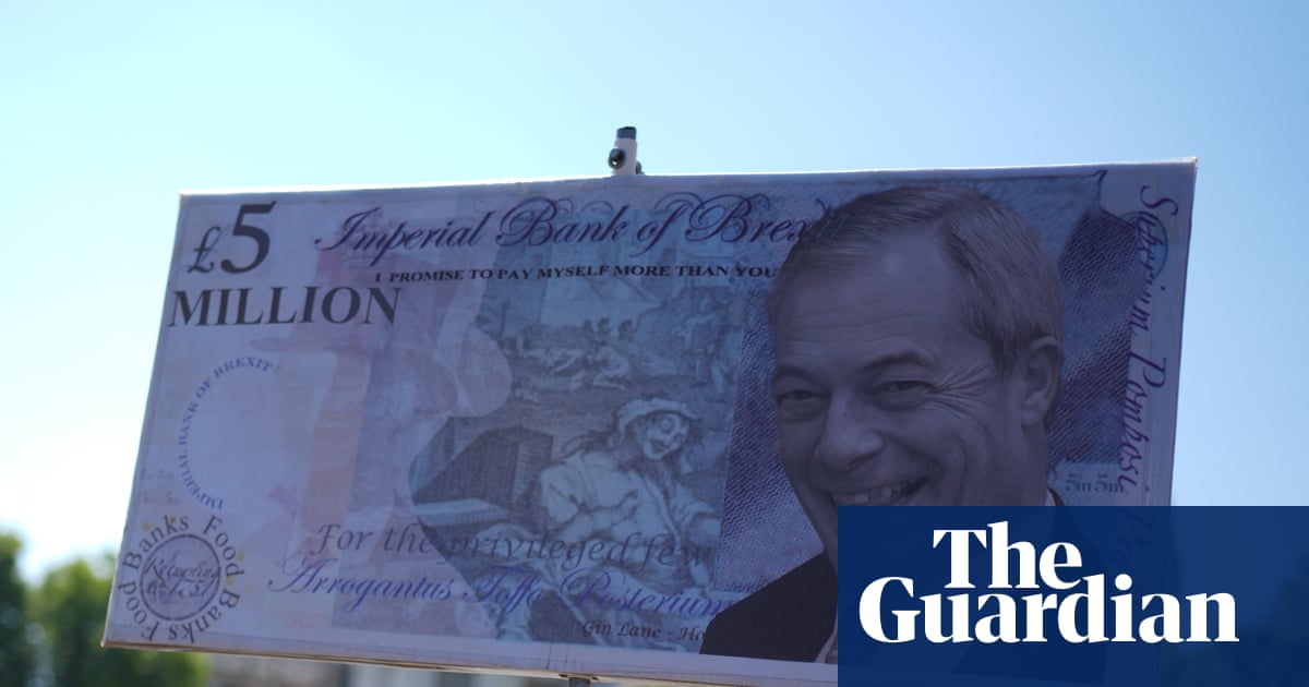 How do political donations work… and why are there growing calls for a cap?