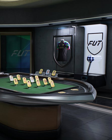 Depiction of the player cards in Ultimate Team, placed on a table.