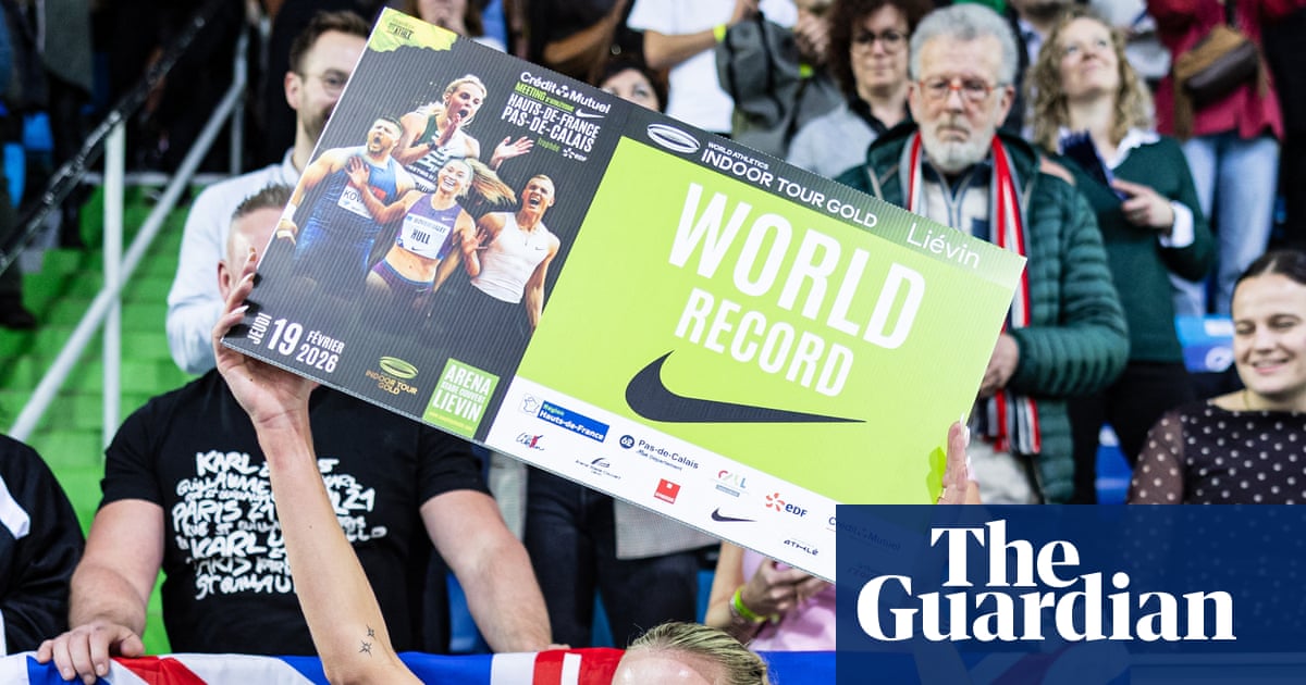 Keely Hodgkinson leads British medal hopes at world indoor championships