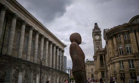 Anthony Gormley statue in Birmingham
