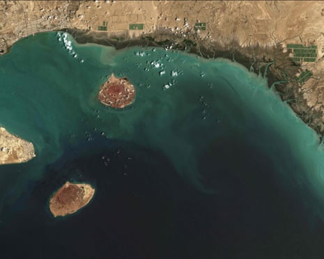 Satellite image of the northern part of the strait of Hormuz, showing three islands in the strait